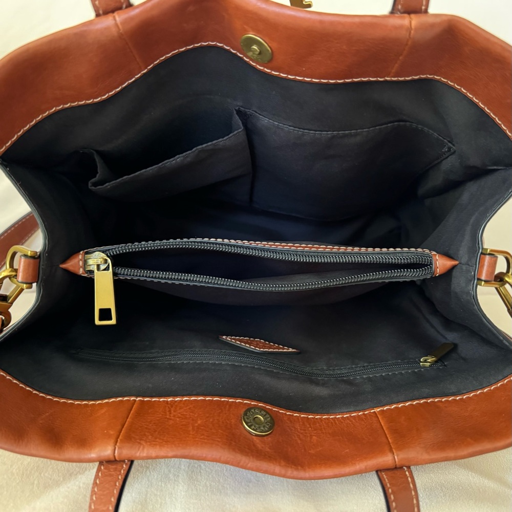 Fossil Carmen Tote Bag EUC - Picture 10 of 16